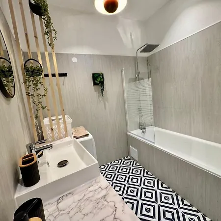 Le Berlioz Terrasse Centre Apartment Beziers
