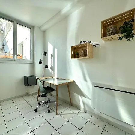 Le Berlioz Terrasse Centre Apartment Beziers
